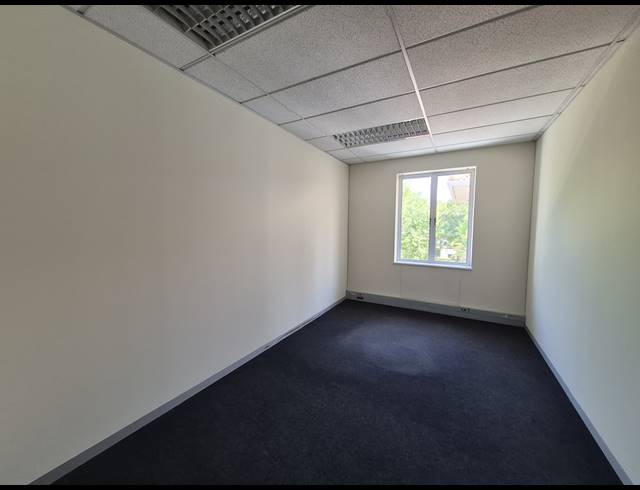 565M² OFFICE TO LET IN SANDTON CENTRAL